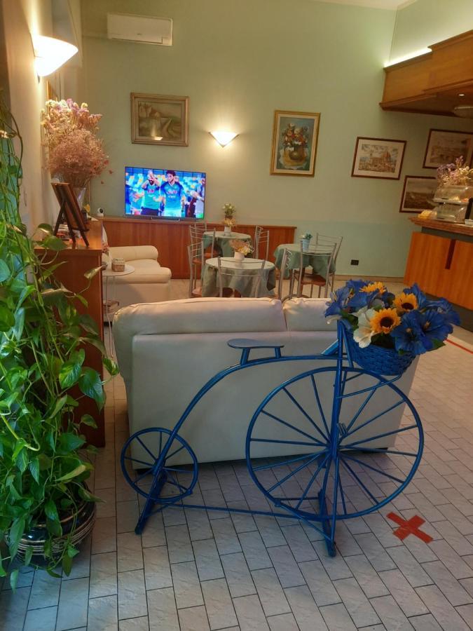 Hotel Etrusco Сесто-Фьорентино Экстерьер фото