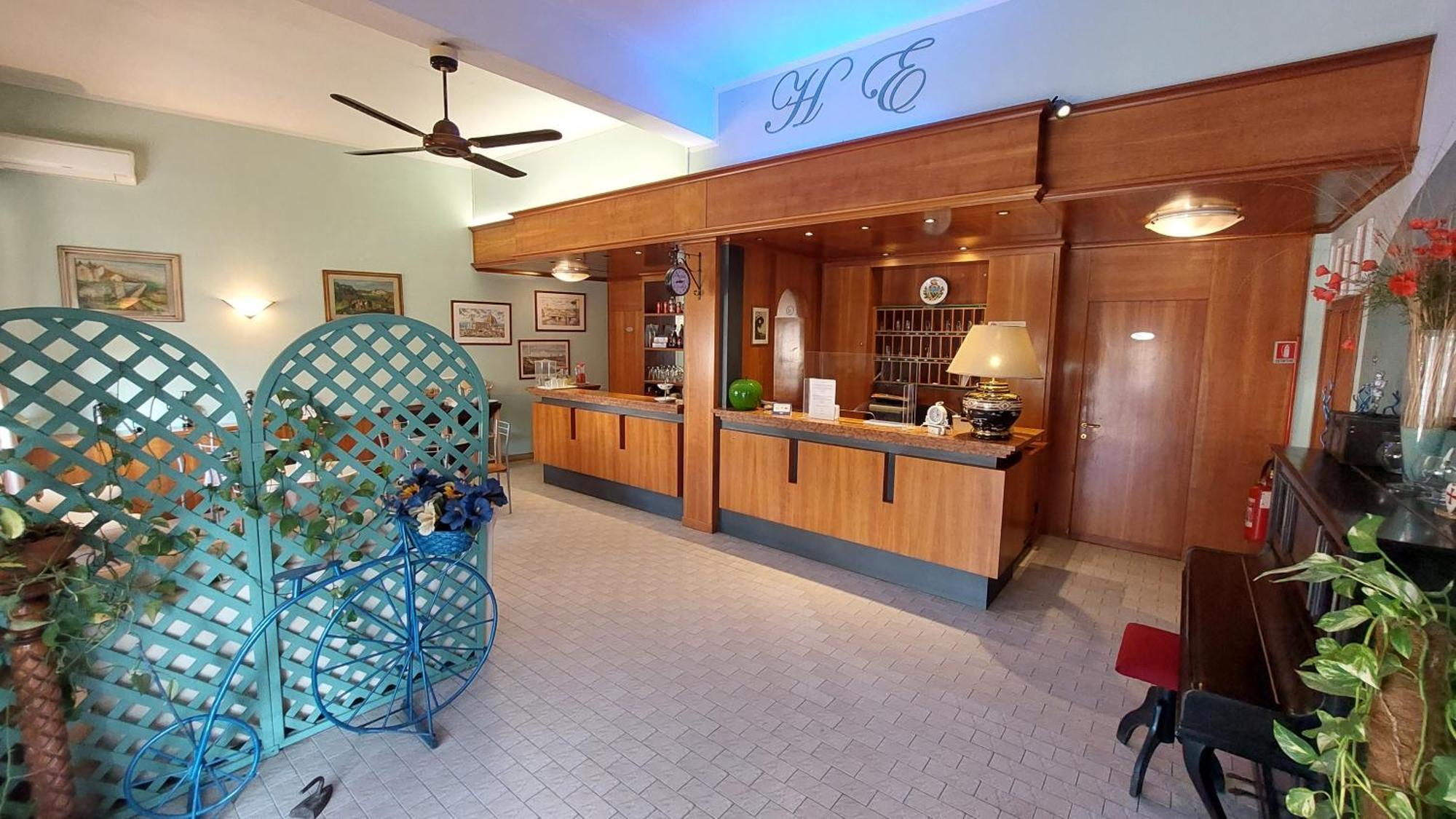 Hotel Etrusco Сесто-Фьорентино Экстерьер фото